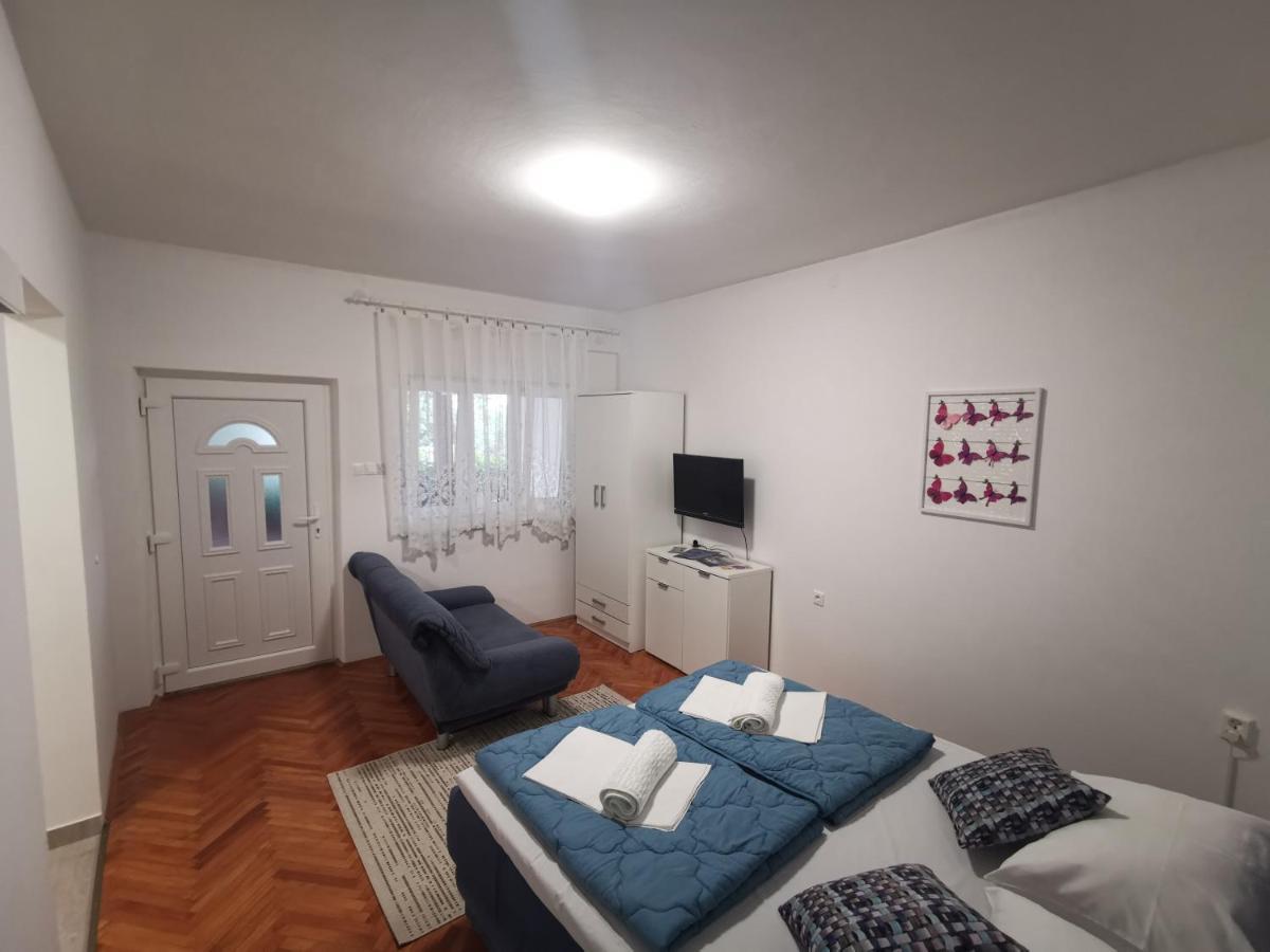 Apartment Dario Novi Vinodolski Kültér fotó